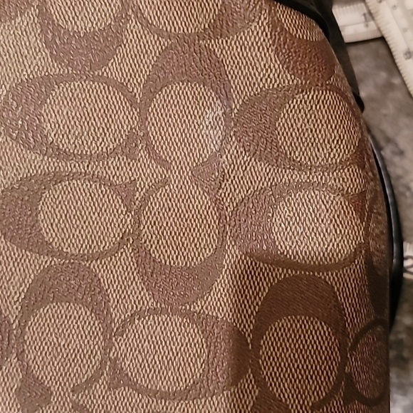 Coach Tan and Brown Signature Shoulder Bag - Picture 5 of 5